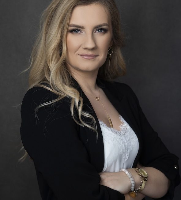 Bezpieczeństwo na drodze zaczyna się wtedy, gdy bierzemy odpowiedzialność za innych ludzi Komentarz ekspercki Karolina Praszek-Gołębiewska