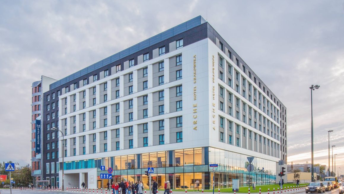 hotel-blisko-lotniska-wybor-czy-koniecznosc
