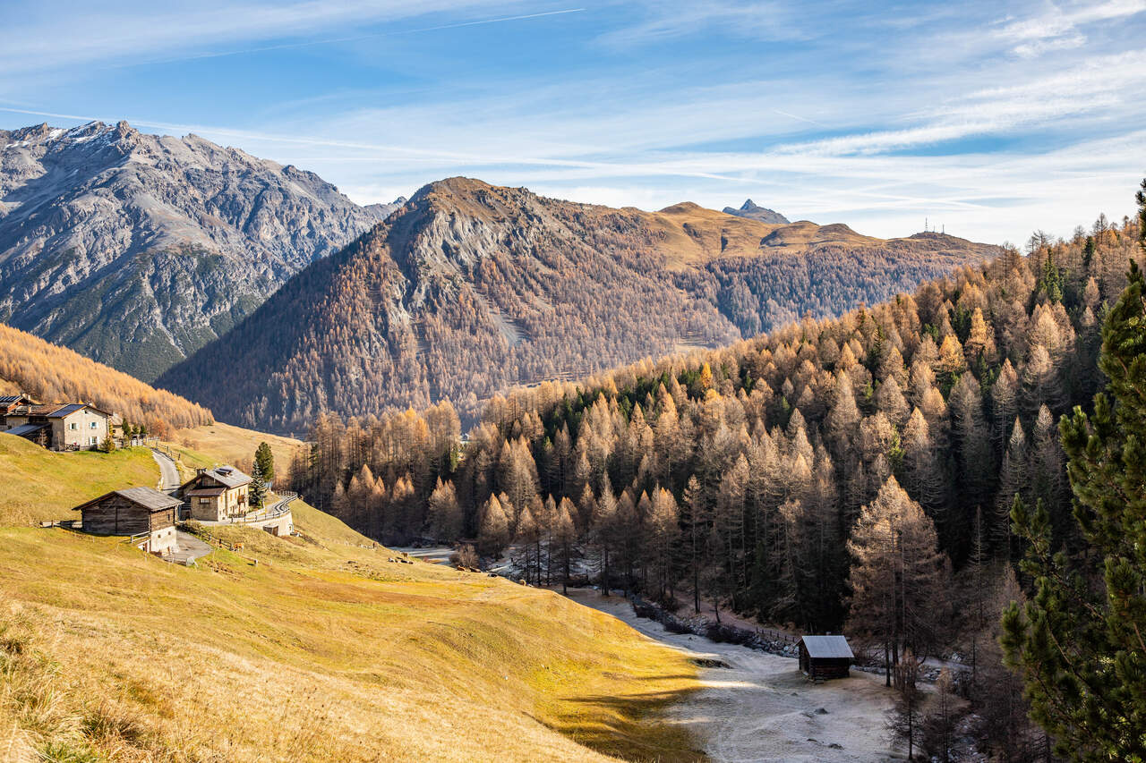 JESIEŃ W ALPACH. DLACZEGO WARTO ODWIEDZIĆ LIVIGNO POZA SEZONEM.